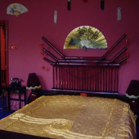 Hotel Trivia Antique 3*