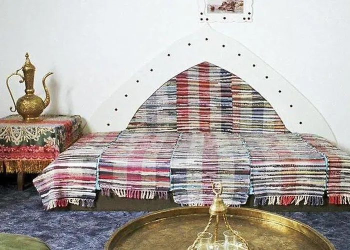 Trivia Antique 3* Sofia