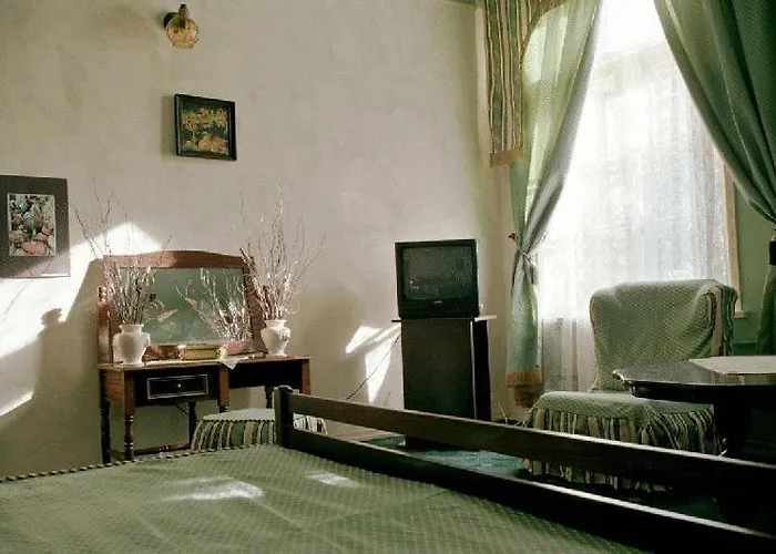 Trivia Antique Hotel 3*