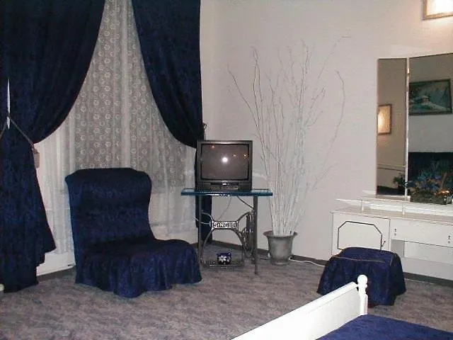 Trivia Antique 3* Sofia